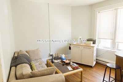 Mission Hill 2 Beds 1 Bath Boston - $2,795