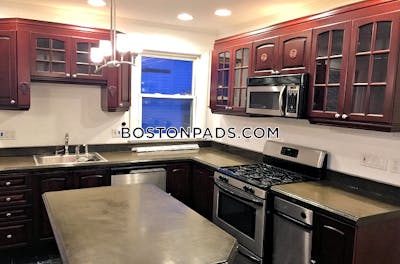 Jamaica Plain 6 Beds 3 Baths Boston - $6,000