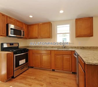 Allston Apartment for rent 6 Bedrooms 3 Baths Boston - $6,000