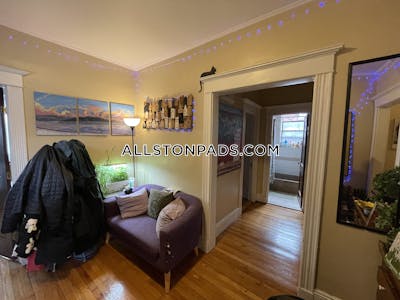 Allston Apartment for rent 4 Bedrooms 1 Bath Boston - $3,600