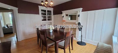 Brookline Apartment for rent 1 Bedroom 1 Bath  Beaconsfield - $3,250