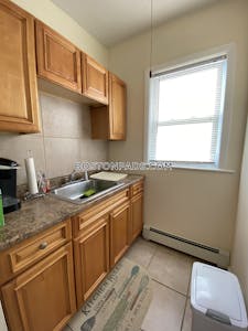 Revere Apartment for rent 2 Bedrooms 1 Bath - $3,100